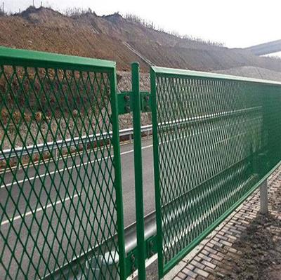 巨浪環(huán)境工程 吉林防眩網(wǎng)技術(shù)，守護(hù)道路安全的綠色衛(wèi)士